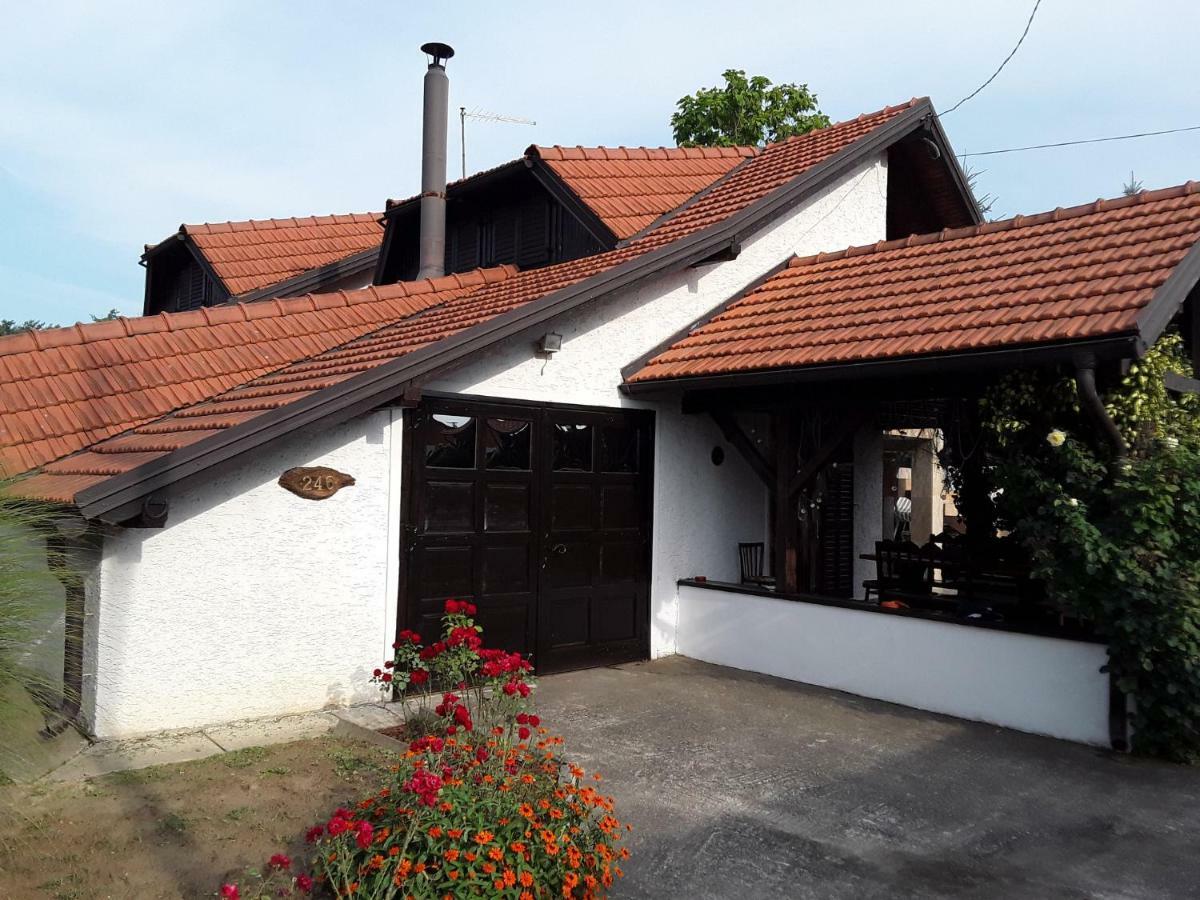 Вилла Kuca Za Odmor Breza Legrad Экстерьер фото